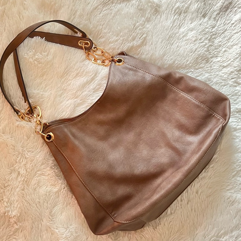 Women’s Faux Leather Shoulder Bag with Gold Chain – Brown Hobo Tote, Unbranded
